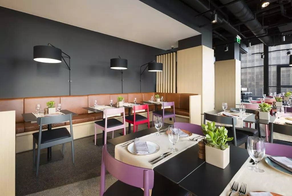 AZIMUT Hotel Smolenskaya Moscow_shabavizparvaz_08.jpg